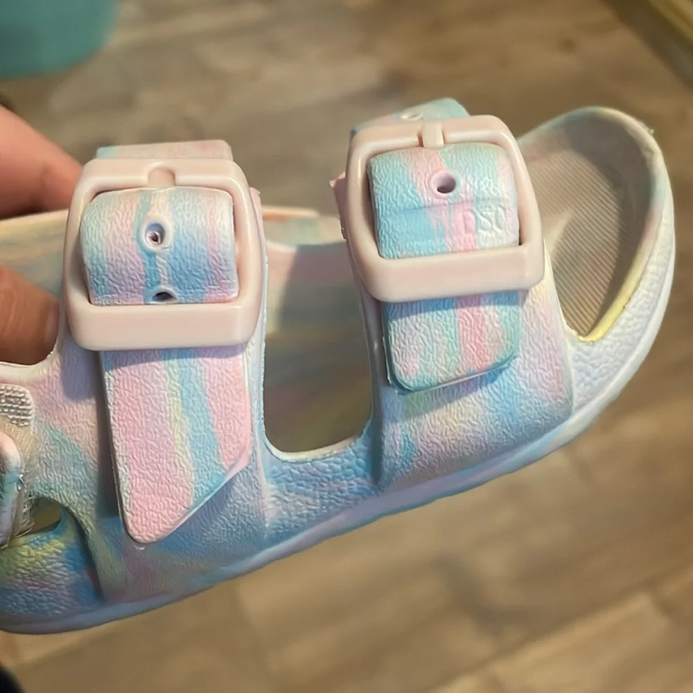 Cat and jack beach sandals marbled Colorful Kids baby size 5